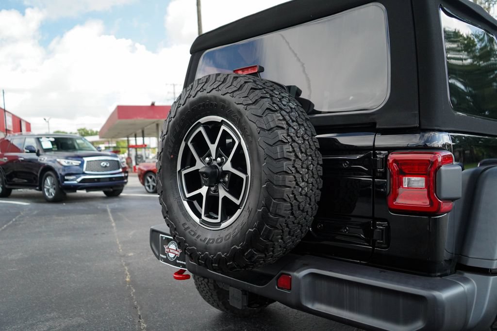 Used 2024 Jeep Wrangler Unlimited Rubicon w/ Technology Group AWD/4WD image 20