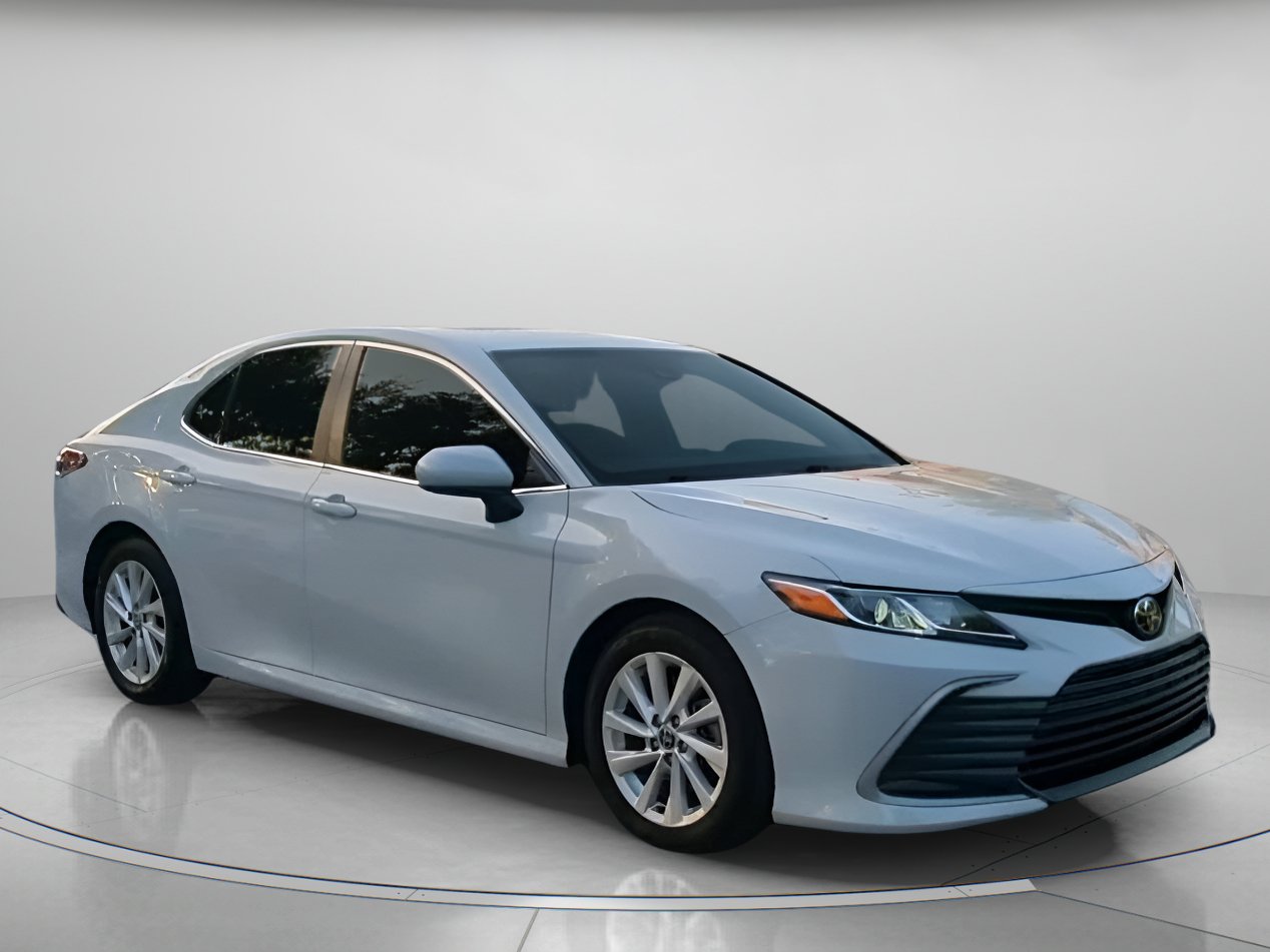 Used 2023 Toyota Camry LE FWD image 36