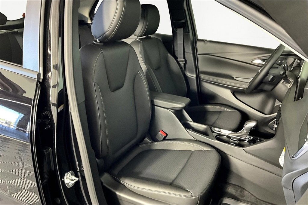 New 2026 Buick Encore GX Preferred w/ Comfort Package image 12