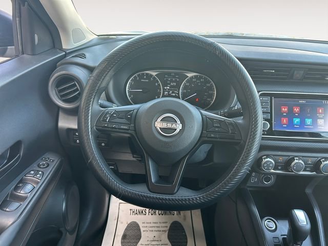 Certified 2025 Nissan Kicks Play S image 12