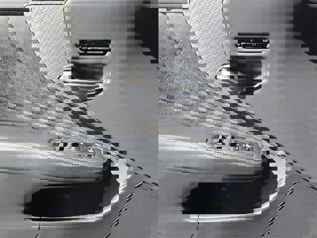 Certified 2022 Lexus LS 500 F Sport w/ Accessory Package (Z2) image 24