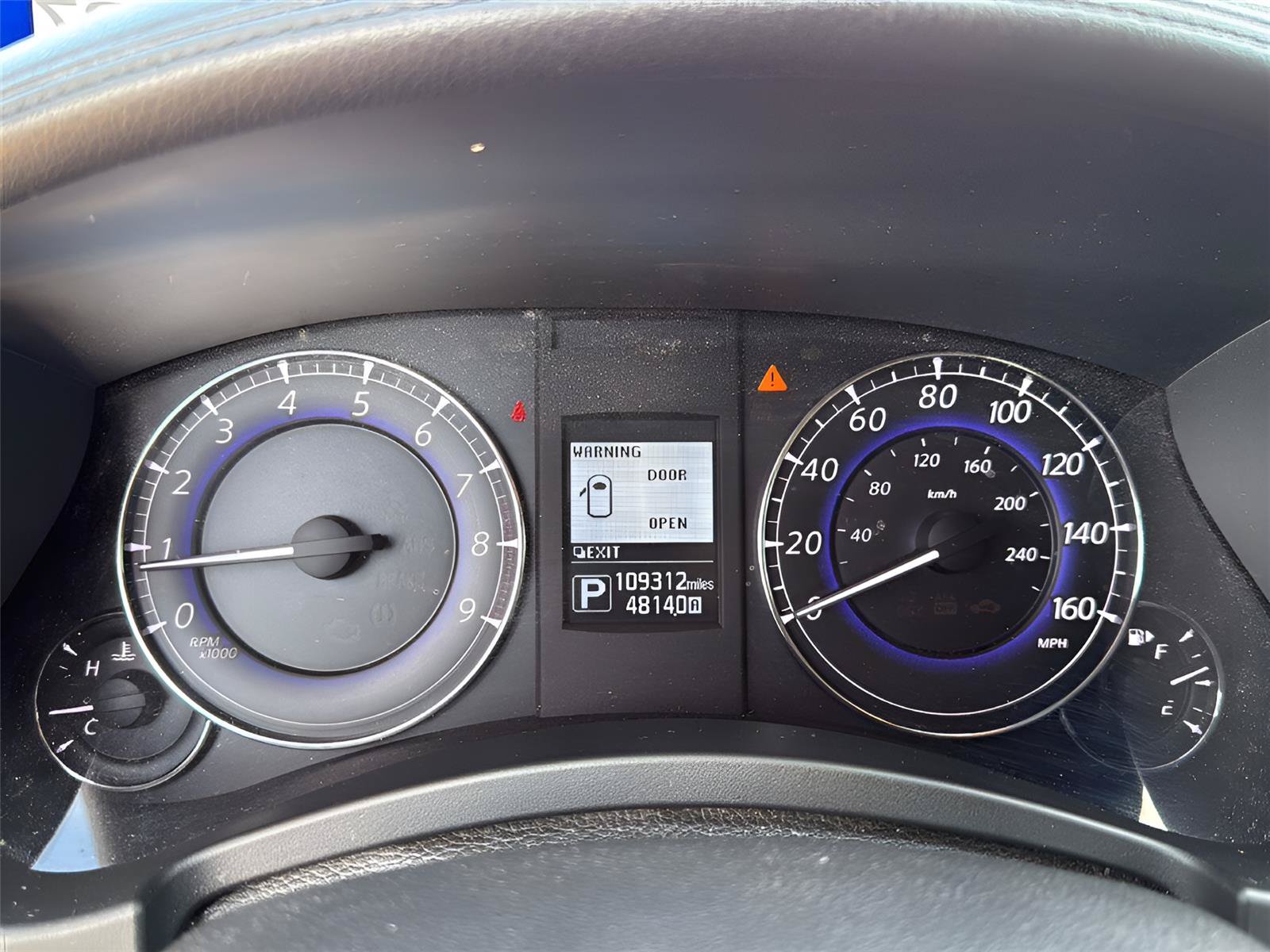 Used 2016 INFINITI QX50 2WD w/ Technology Package image 2