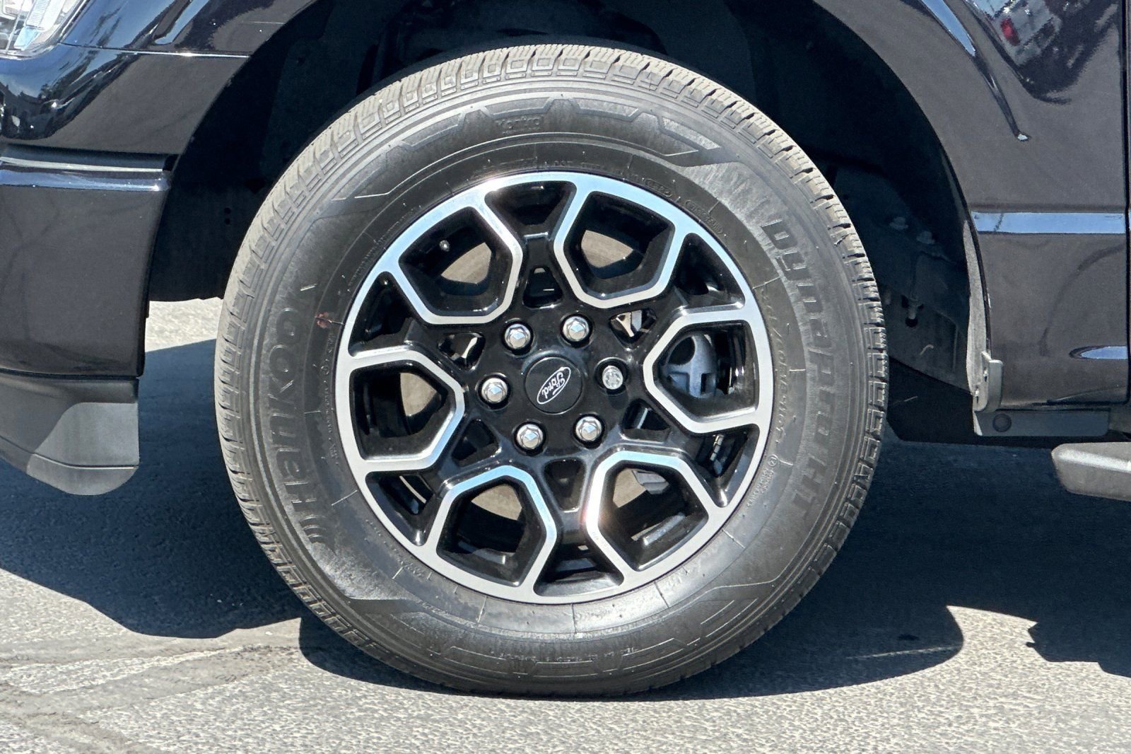 Used 2023 Ford F150 XLT w/ Equipment Group 302A High image 25