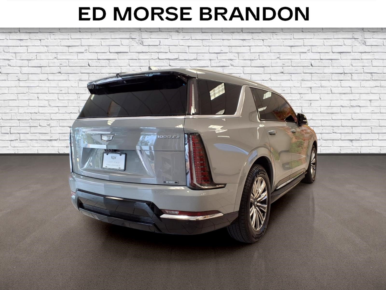 Certified 2026 Cadillac Escalade IQL Luxury AWD/4WD image 5