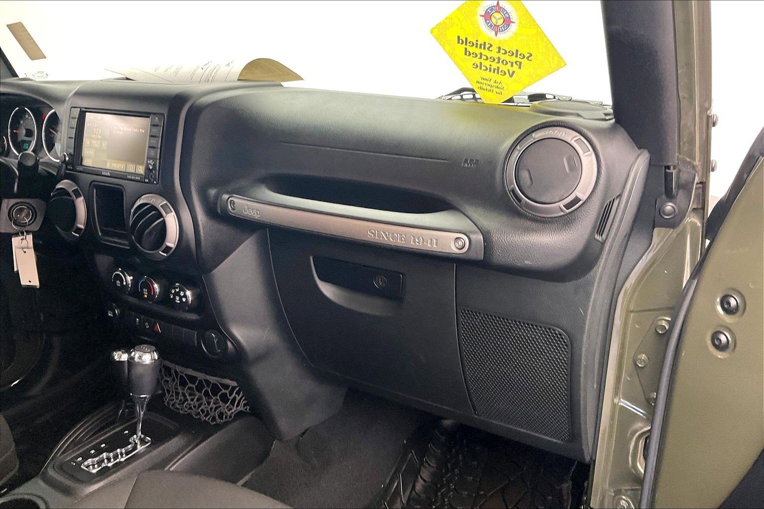 Used 2015 Jeep Wrangler Sport AWD/4WD image 14