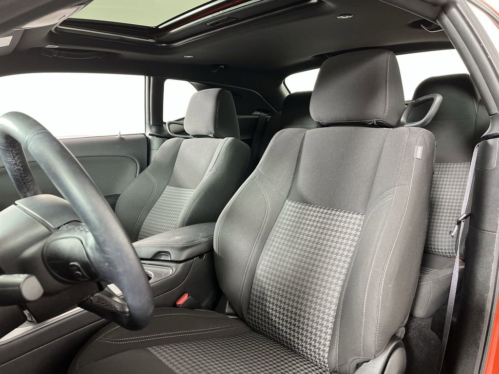 Used 2023 Dodge Challenger SXT image 11