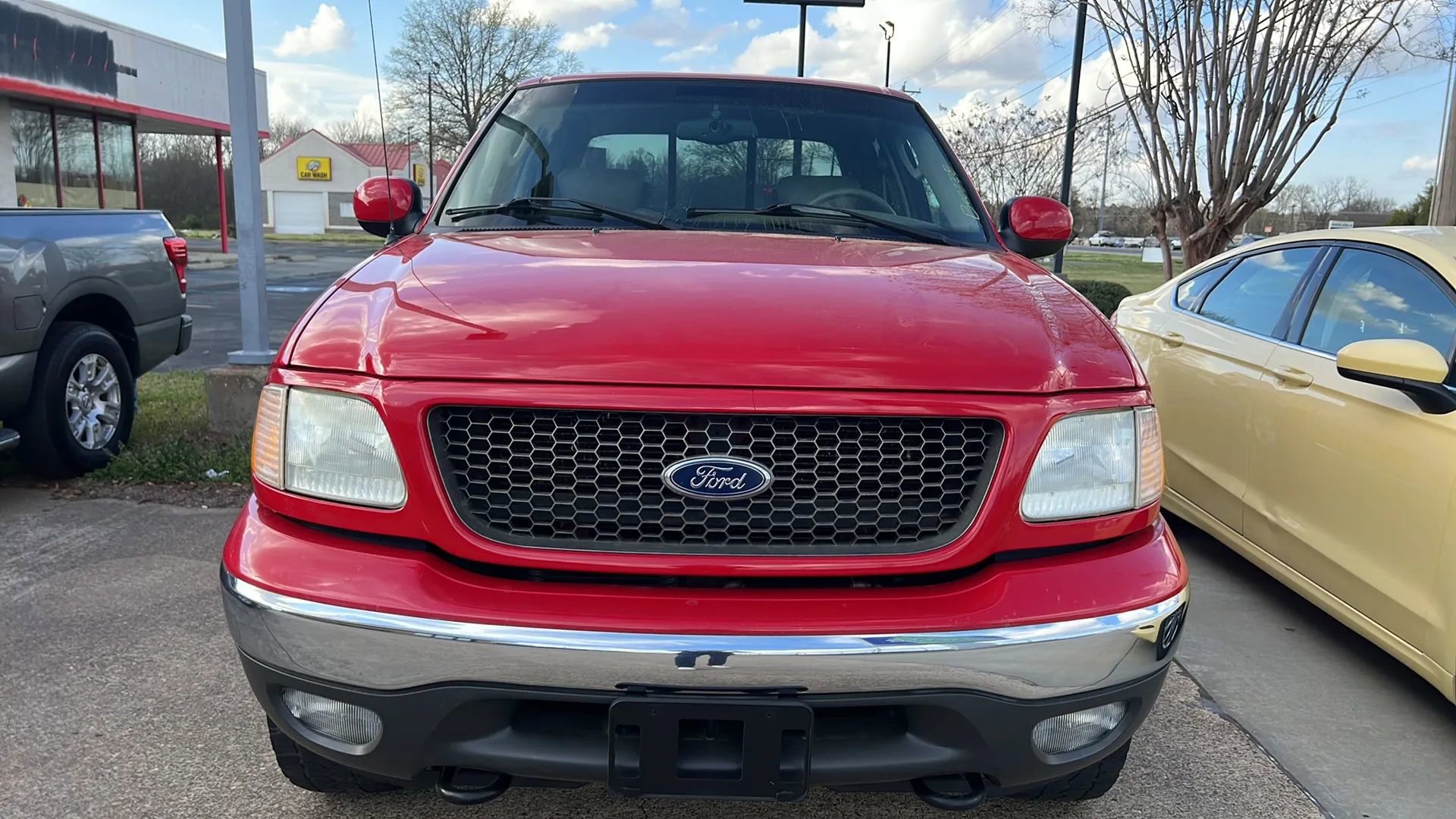 Used 2003 Ford F150 Lariat AWD/4WD image 2