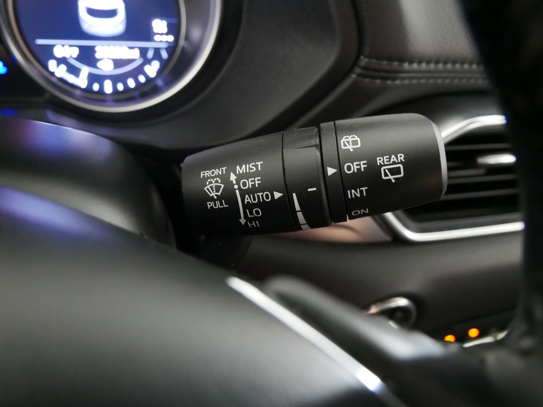 Used 2025 MAZDA CX-5 AWD 2.5 S w/ Preferred Package image 31