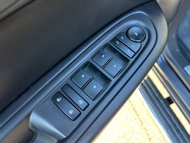 Used 2016 Chevrolet Traverse LTZ image 11