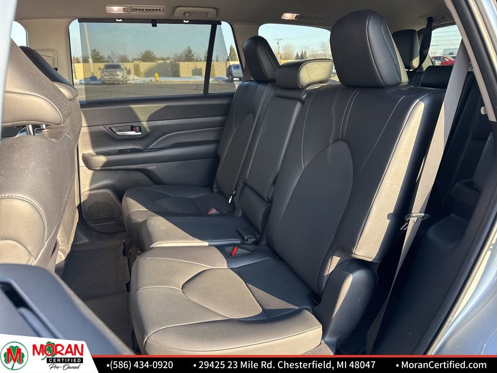Used 2024 Toyota Grand Highlander XLE image 25