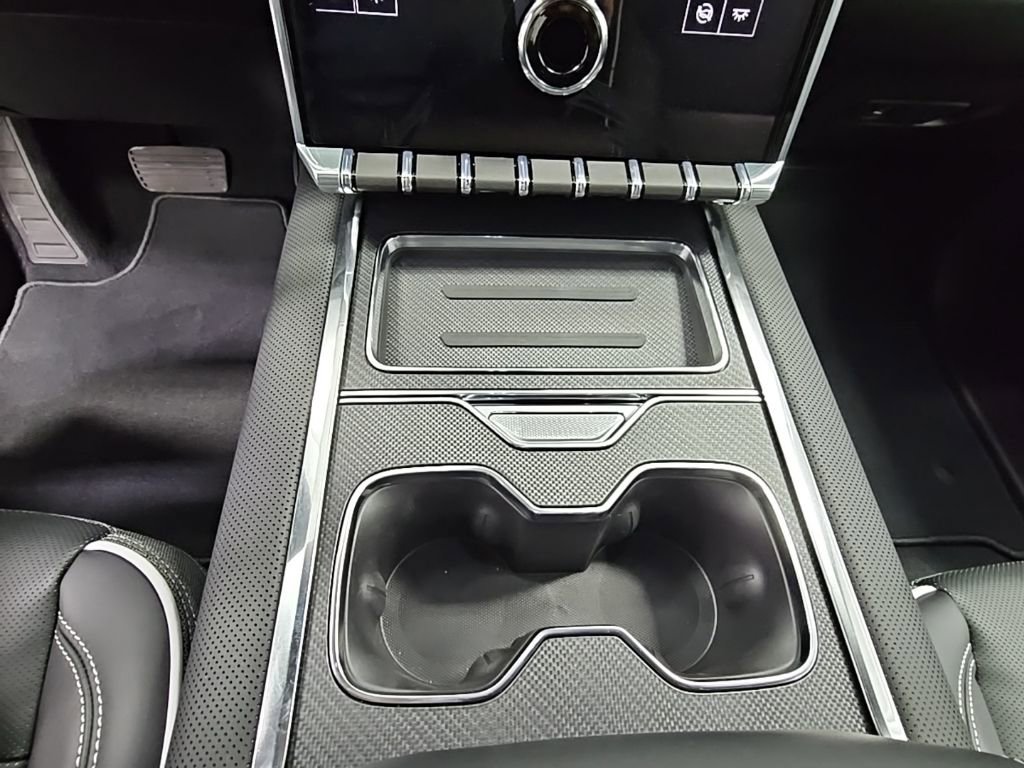 New 2026 GMC Sierra EV Elevation image 19