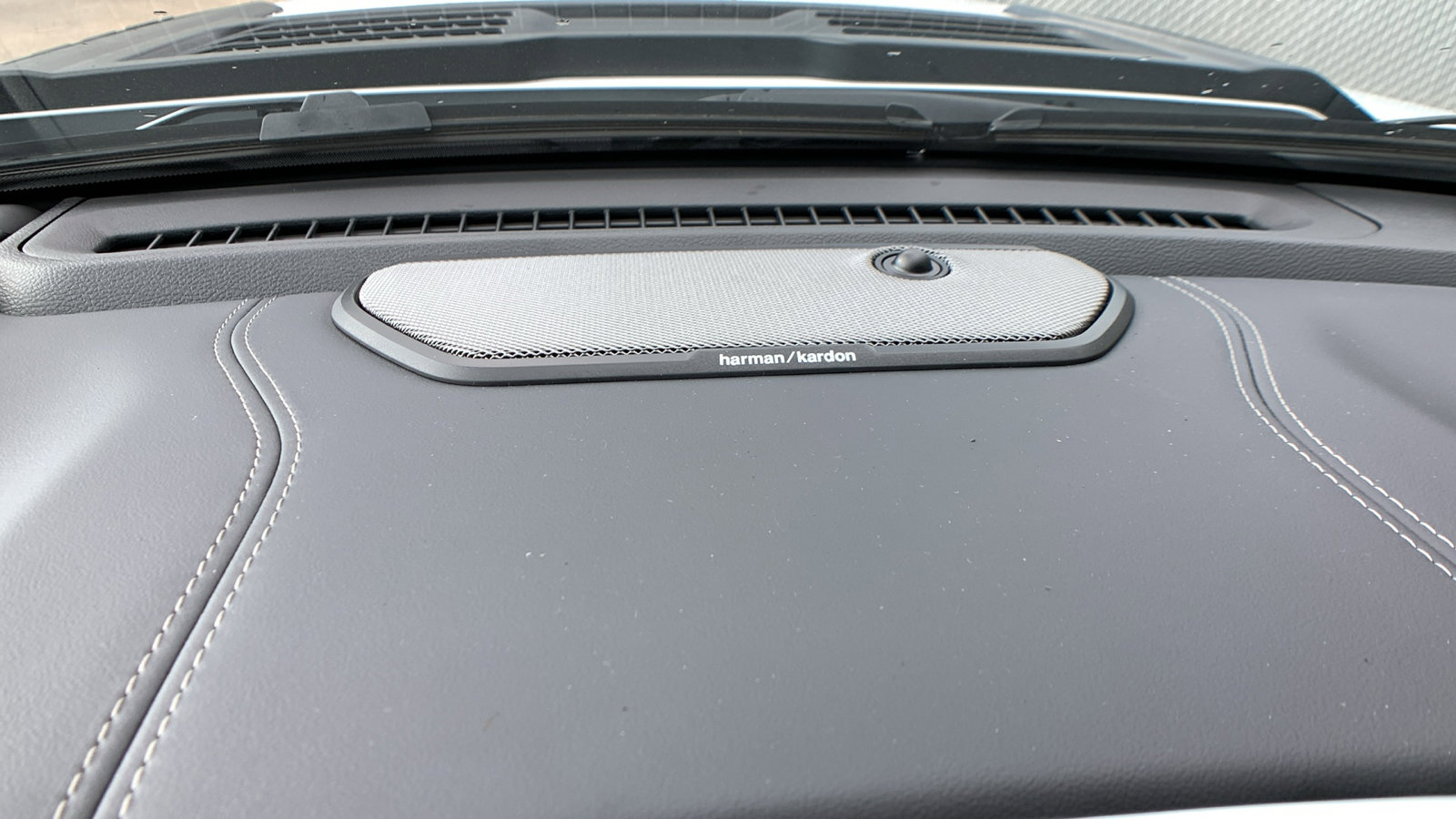 New 2026 RAM 1500 Laramie w/ Night Edition image 27