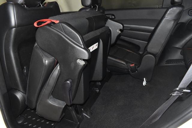 Certified 2024 Dodge Durango GT image 30