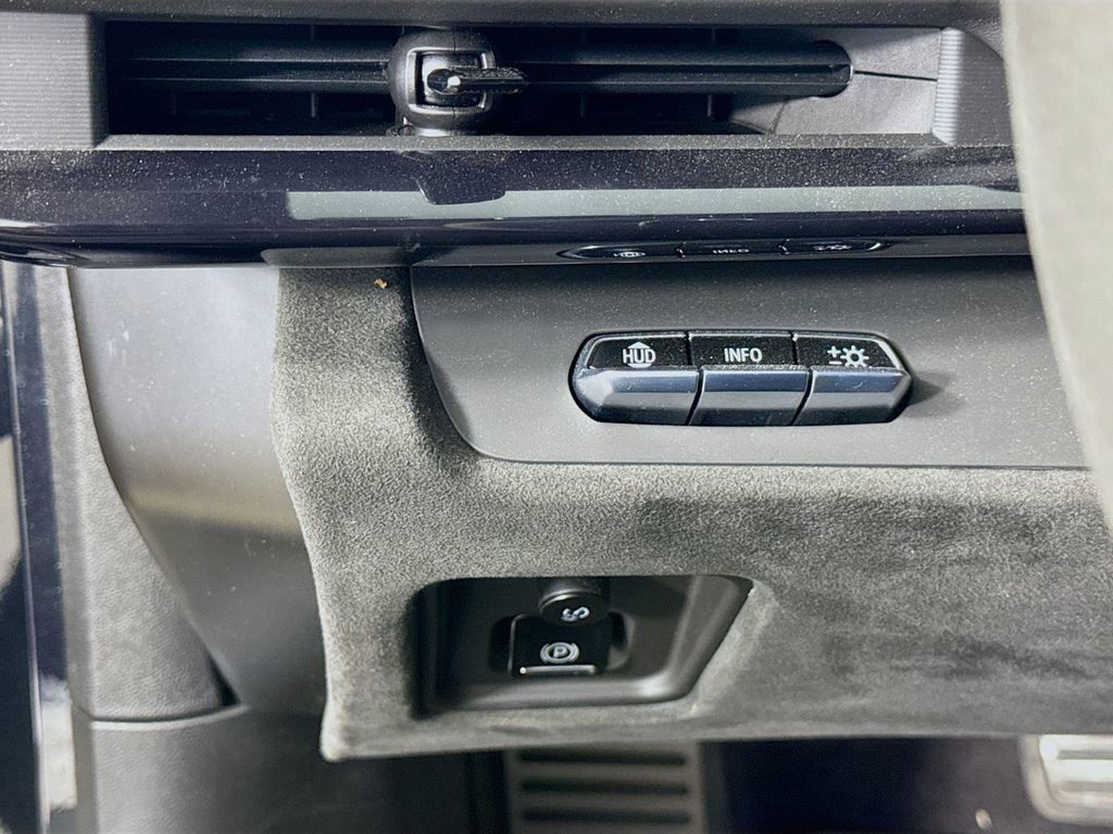 Used 2024 Chevrolet Corvette Z06 w/ Stealth Interior Trim Package image 10