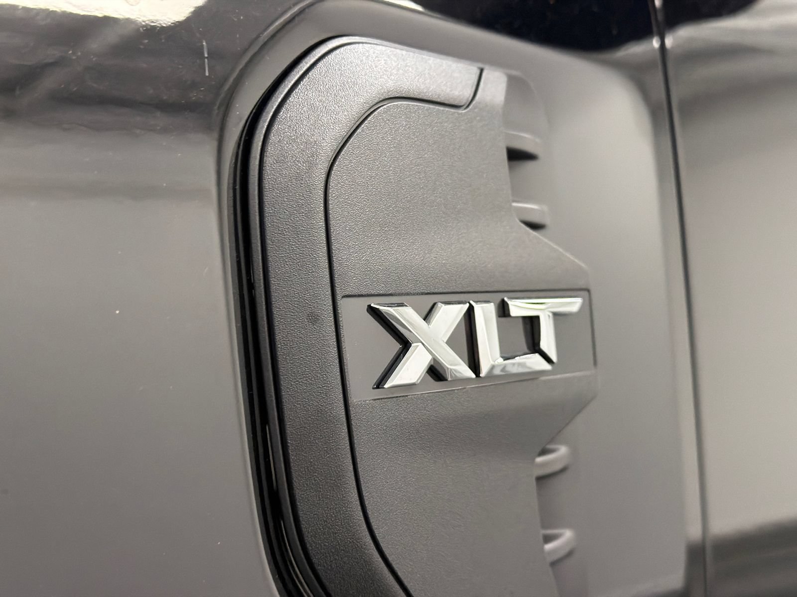 Used 2024 Ford Ranger XLT w/ Trailer Tow Package AWD/4WD image 13