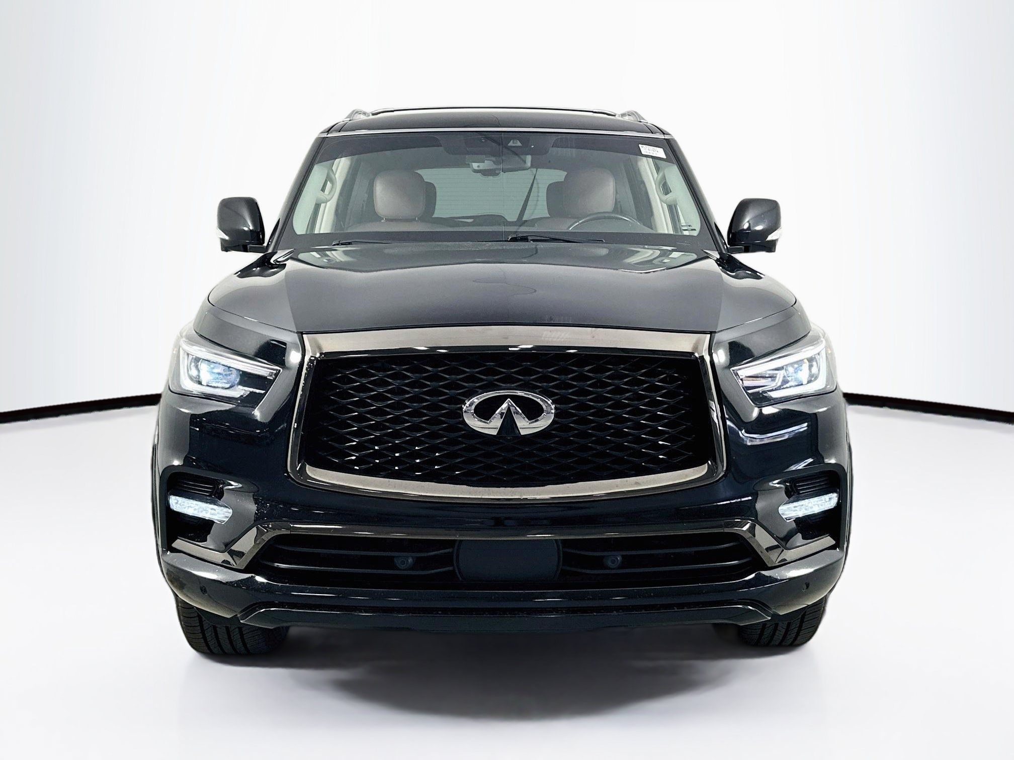 Used 2021 INFINITI QX80 Premium Select w/ Cargo Package RWD image 2