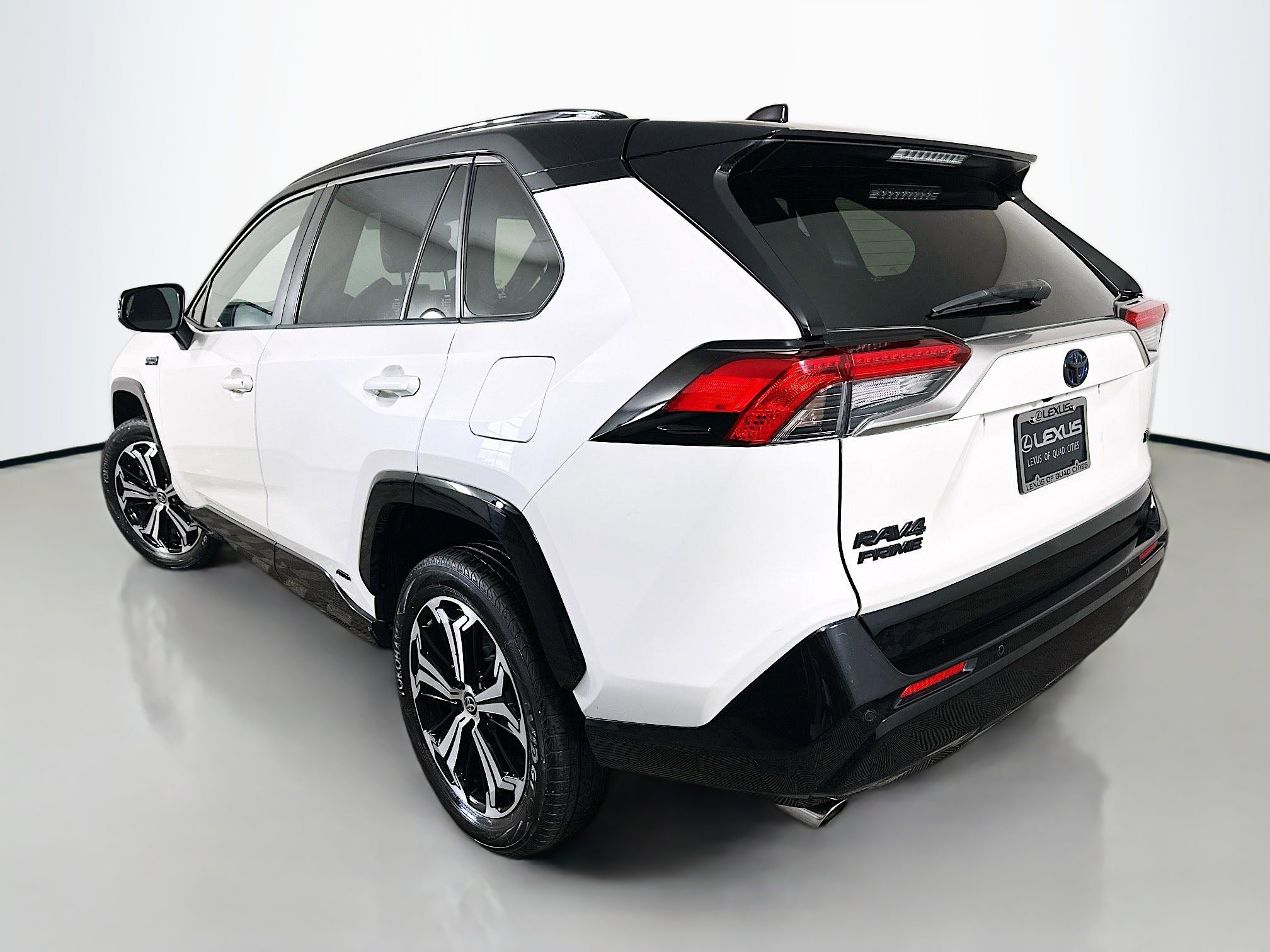 Used 2021 Toyota RAV4 XSE w/ Premium Package AWD/4WD image 5
