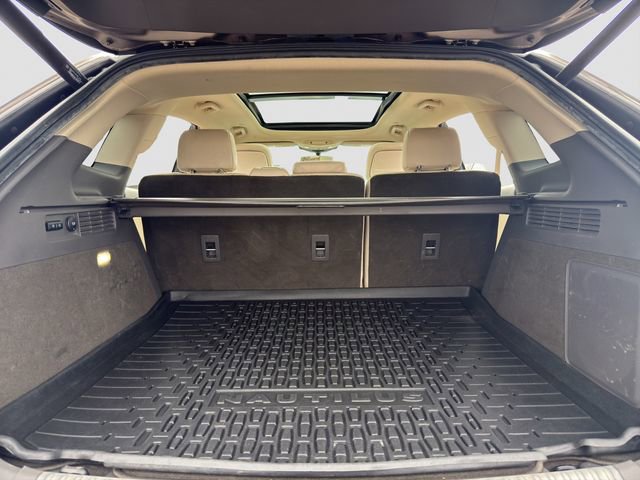 Used 2020 Lincoln Nautilus Reserve w/ Cargo Utility Package image 19