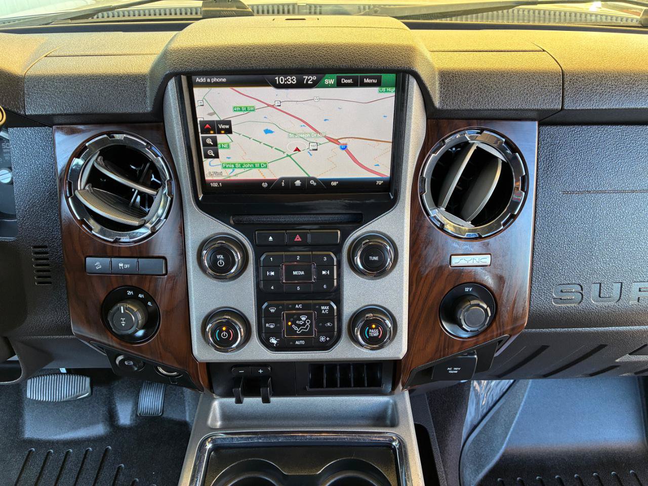 Used 2015 Ford F250 Lariat w/ Lariat Ultimate Package AWD/4WD image 24