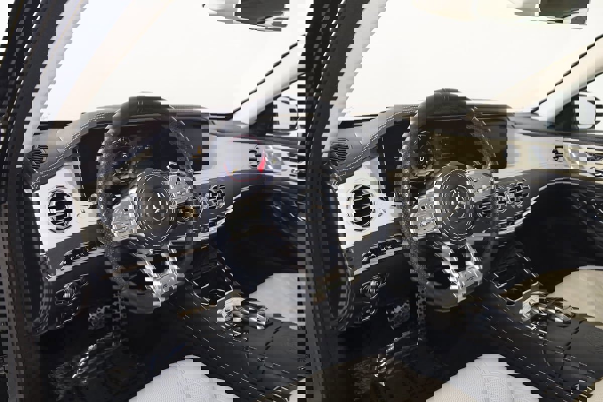 Used 2019 Mercedes-Benz S 63 AMG S 4MATIC Sedan image 41