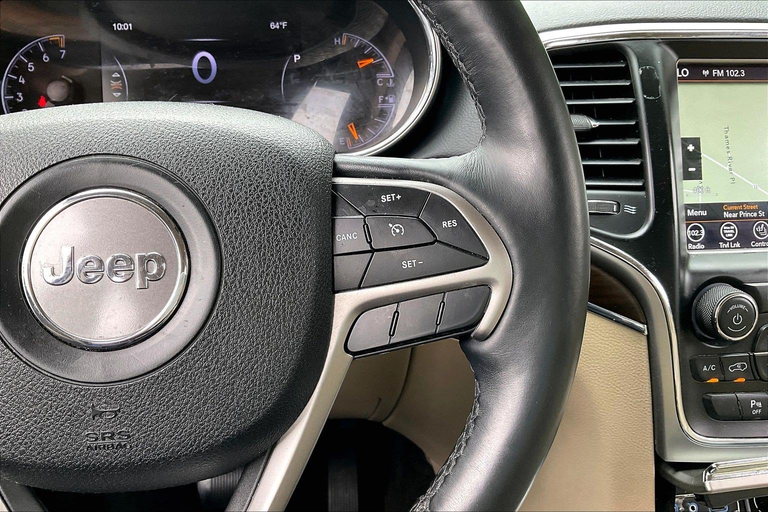 Used 2018 Jeep Grand Cherokee Limited AWD/4WD image 18