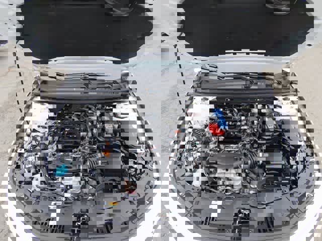 Certified 2025 Honda Accord SE image 9