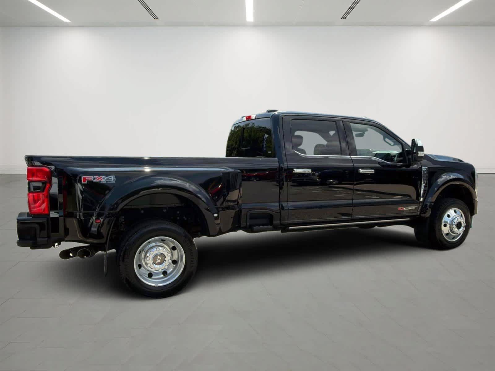 Used 2024 Ford F450 King Ranch w/ Chrome Package AWD/4WD image 4