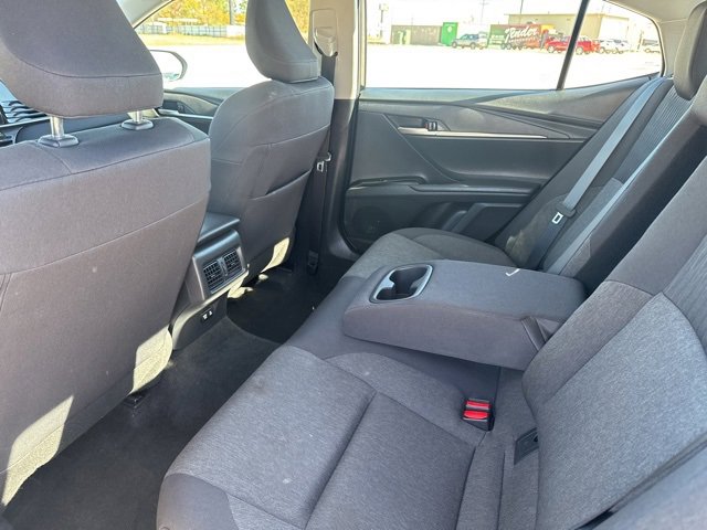 Used 2025 Toyota Camry LE image 16