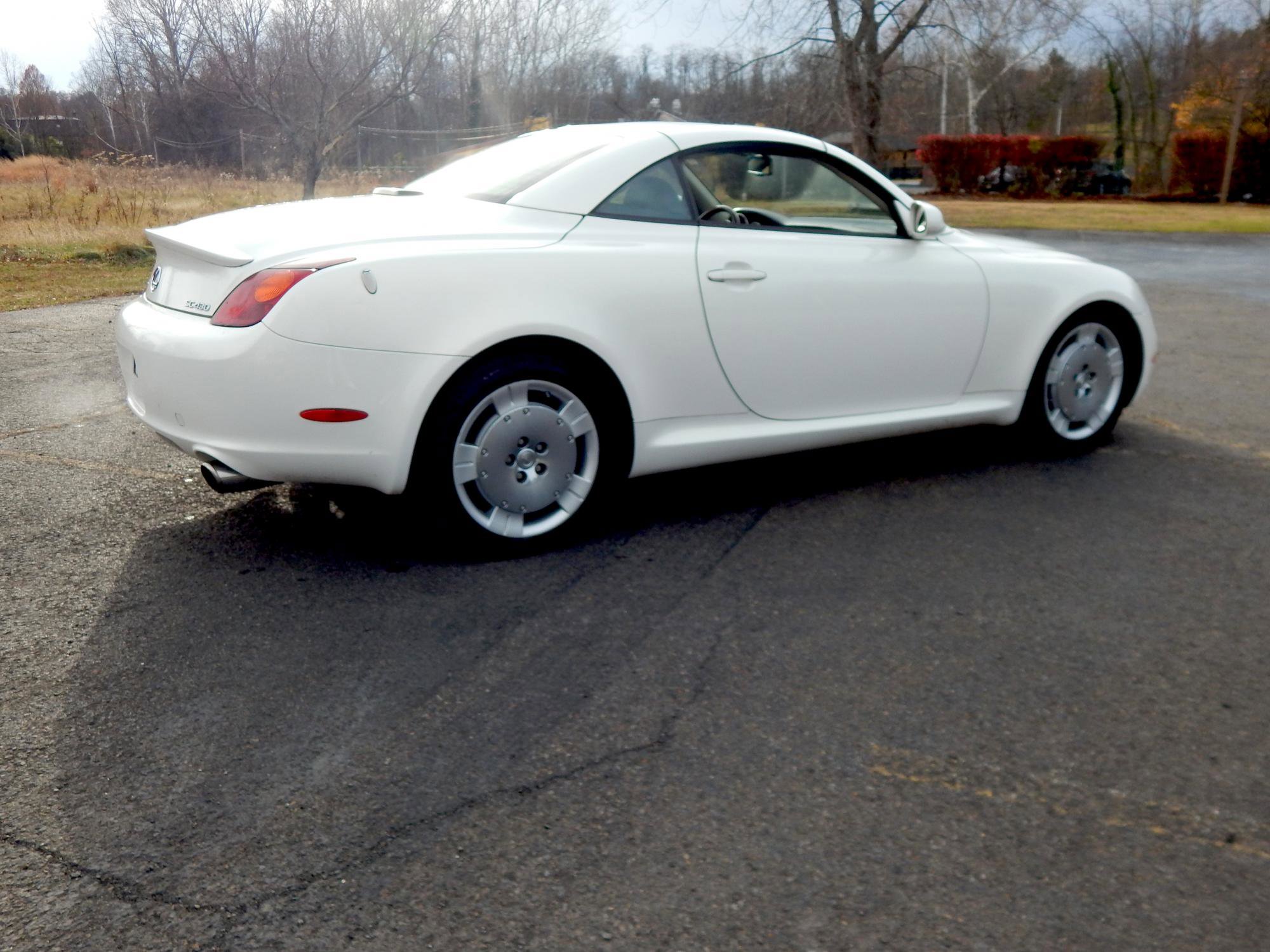 Used 2005 Lexus SC 430 CONVERTIBLE 2-DR w/ Preferred Accessory Pkg image 10