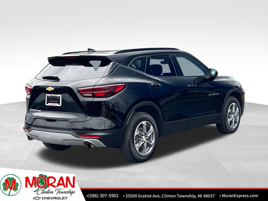 Certified 2023 Chevrolet Blazer LT w/ Convenience Package AWD/4WD image 5