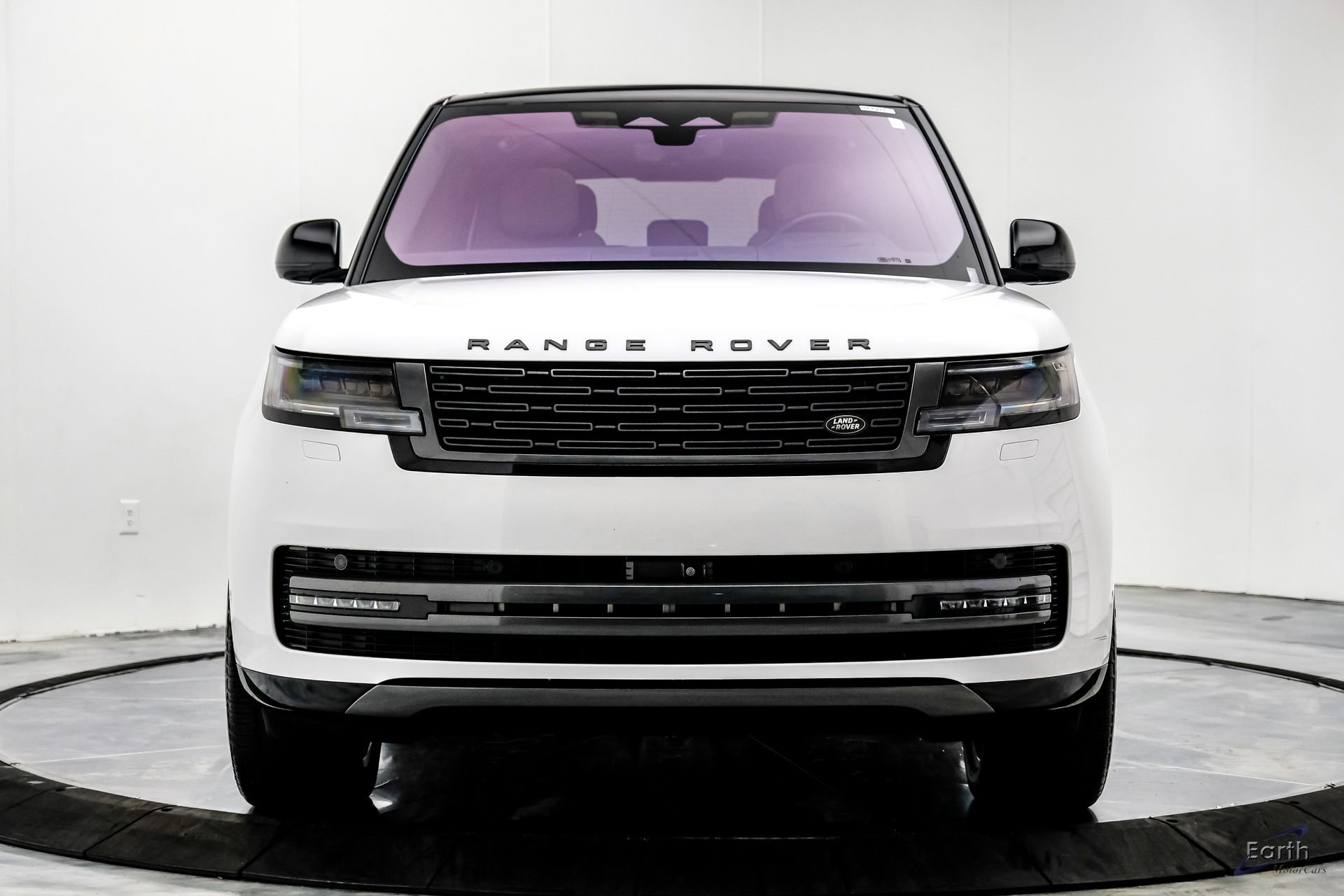 Used 2023 Land Rover Range Rover SE image 29