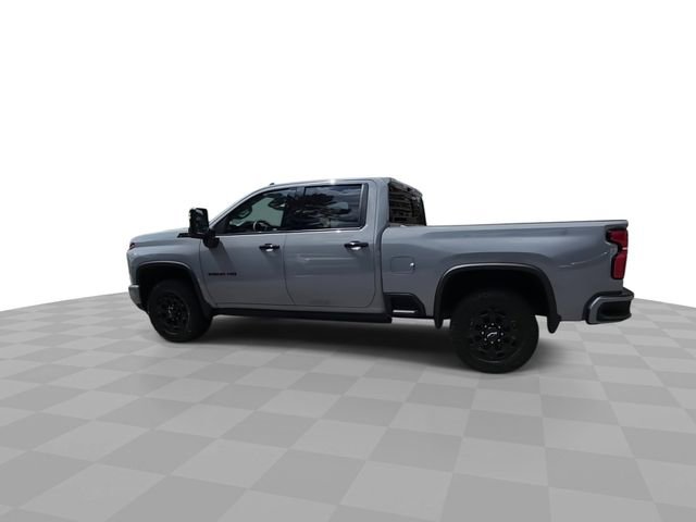 Used 2024 Chevrolet Silverado 2500 LTZ w/ LTZ Plus Package image 6