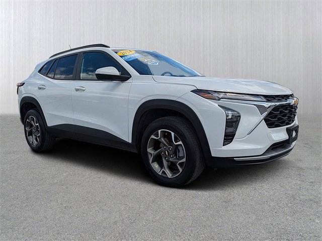 Used 2024 Chevrolet Trax LT