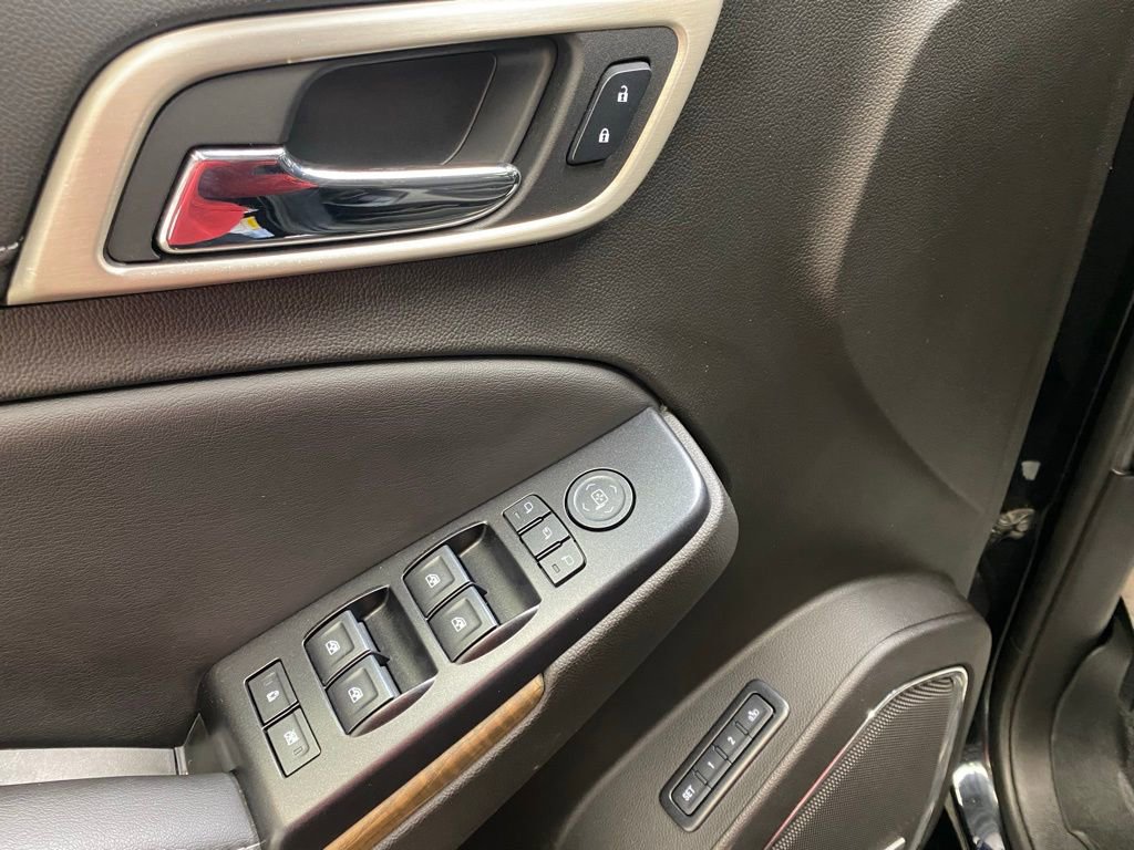 Used 2018 GMC Yukon XL Denali w/ Denali Ultimate Package image 24