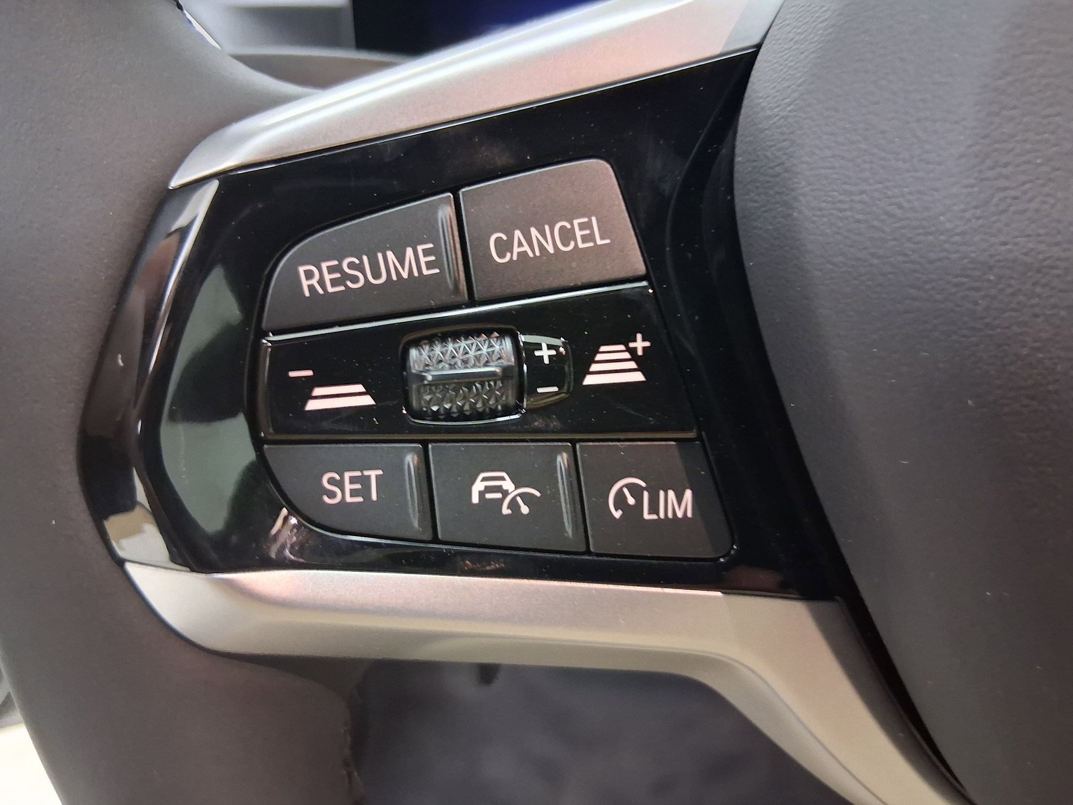New 2026 BMW i4 eDrive40 w/ Premium Package RWD image 16