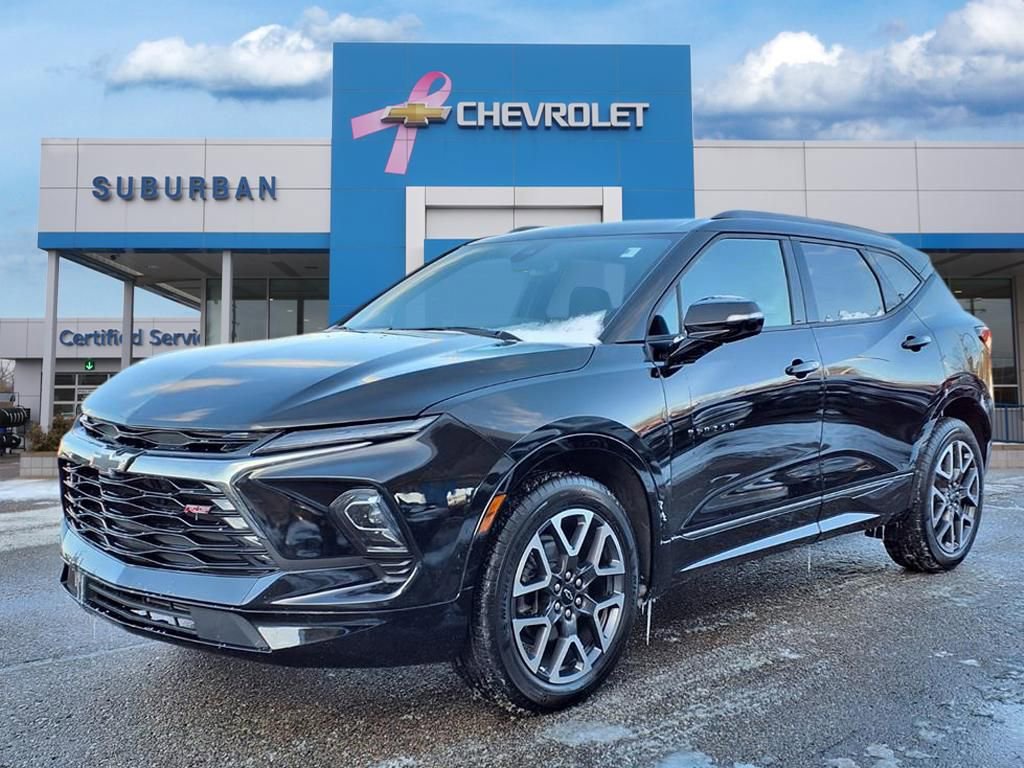Used 2025 Chevrolet Blazer RS image 1