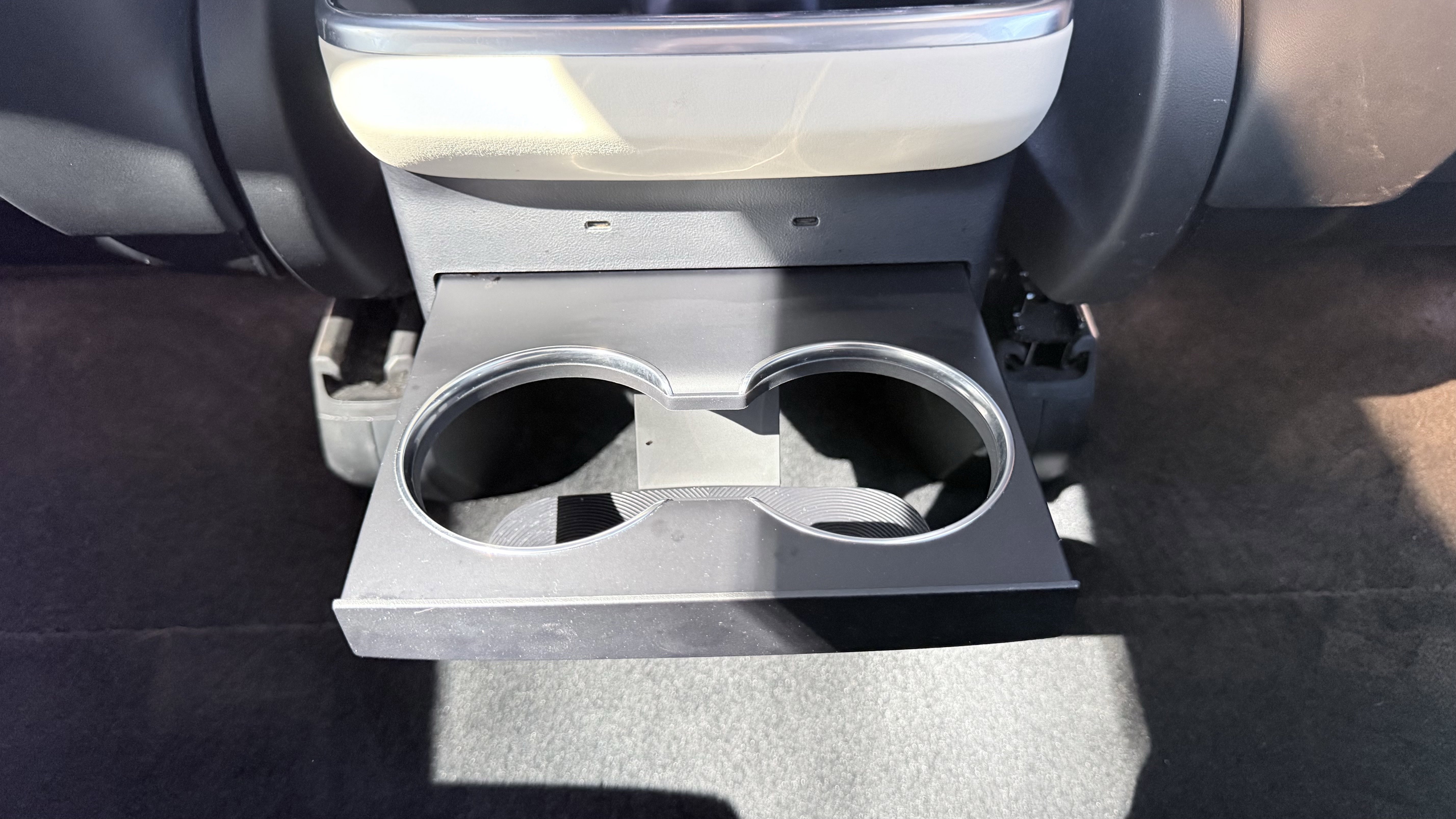 Used 2022 Tesla Model X Plaid image 54