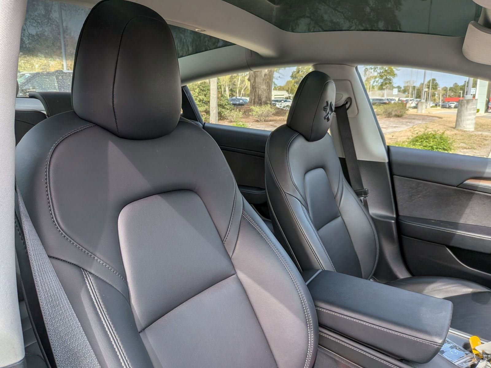 Used 2023 Tesla Model 3 Standard Range image 37