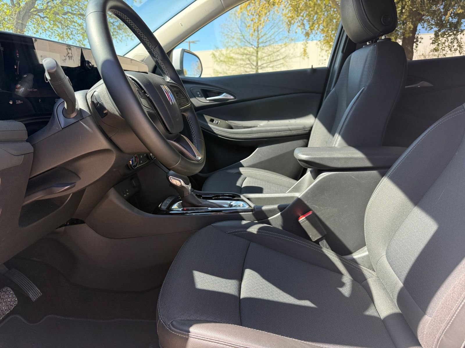 Used 2025 Buick Encore GX Preferred image 27