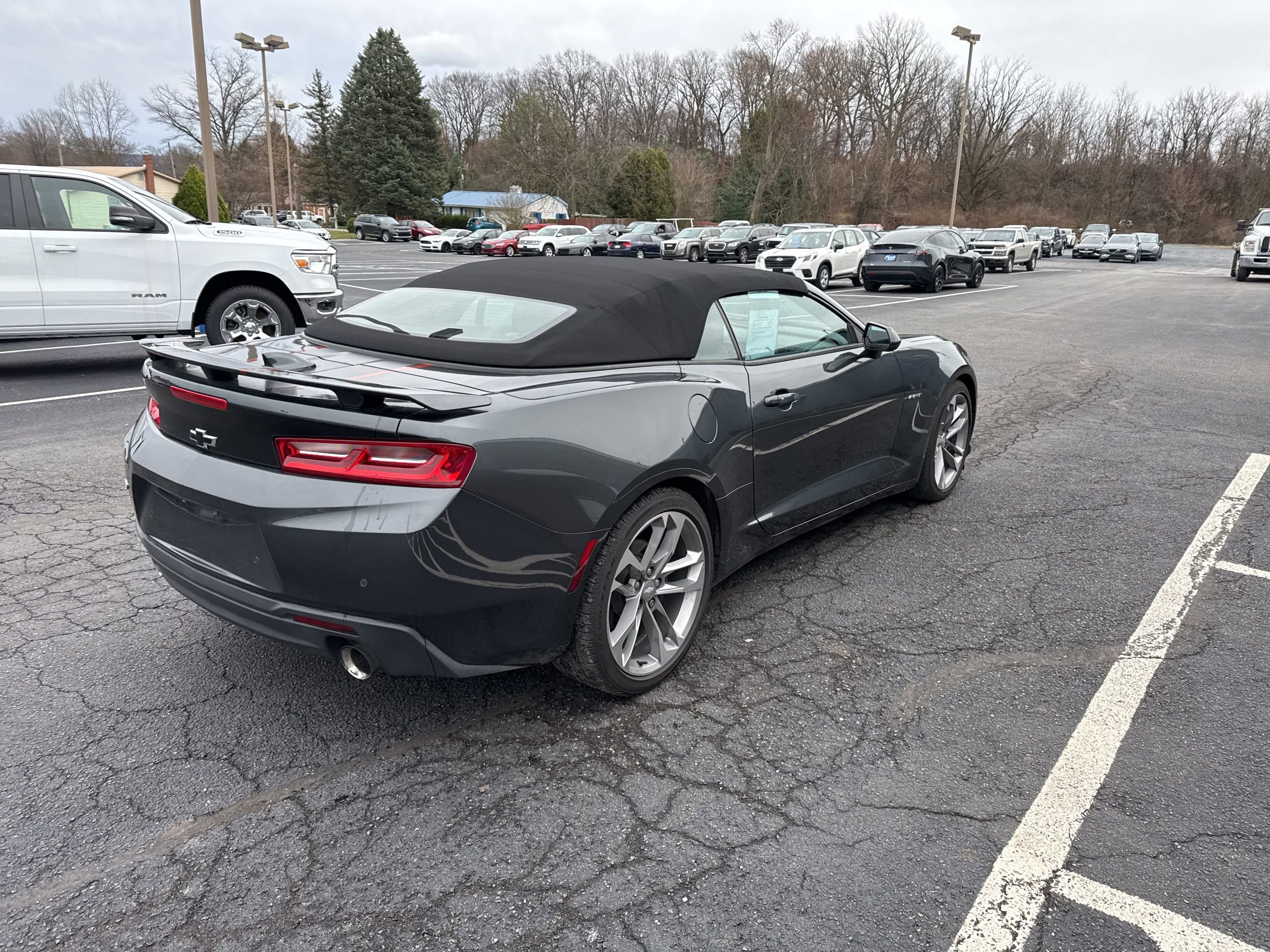 Used 2017 Chevrolet Camaro LT image 6