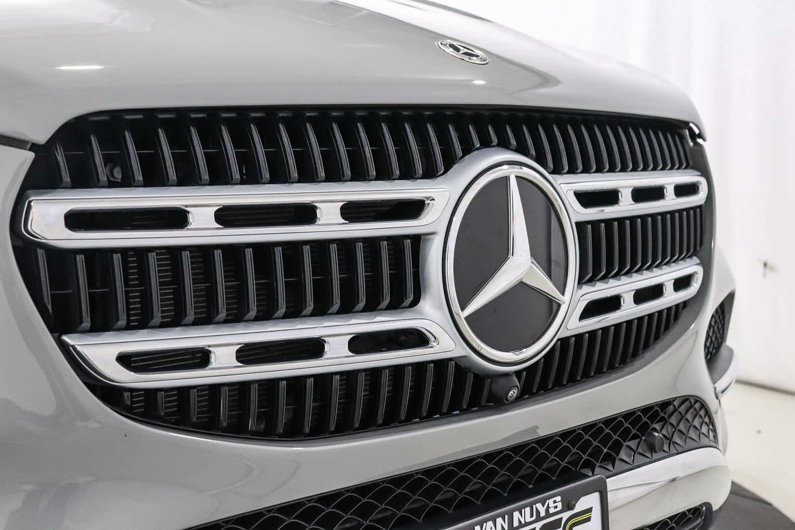 Certified 2025 Mercedes-Benz GLE 450e 4MATIC image 13