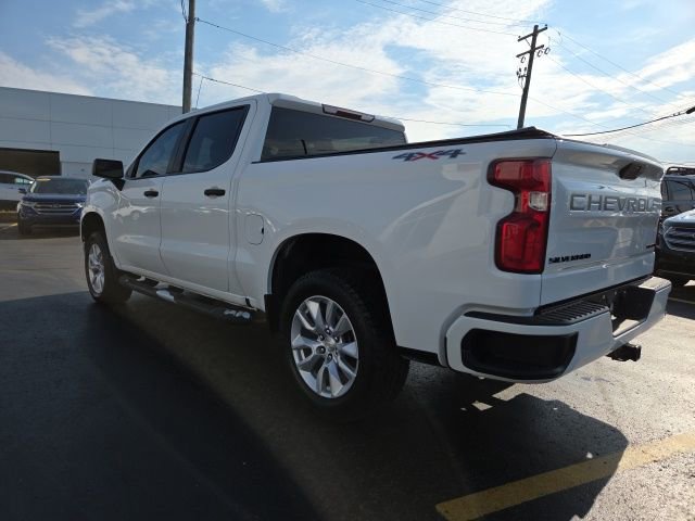 Used 2021 Chevrolet Silverado 1500 Custom w/ LPO, Dark Essentials Package image 5