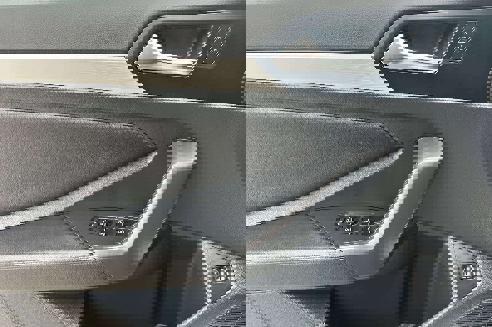 Used 2025 Volkswagen Jetta S image 12