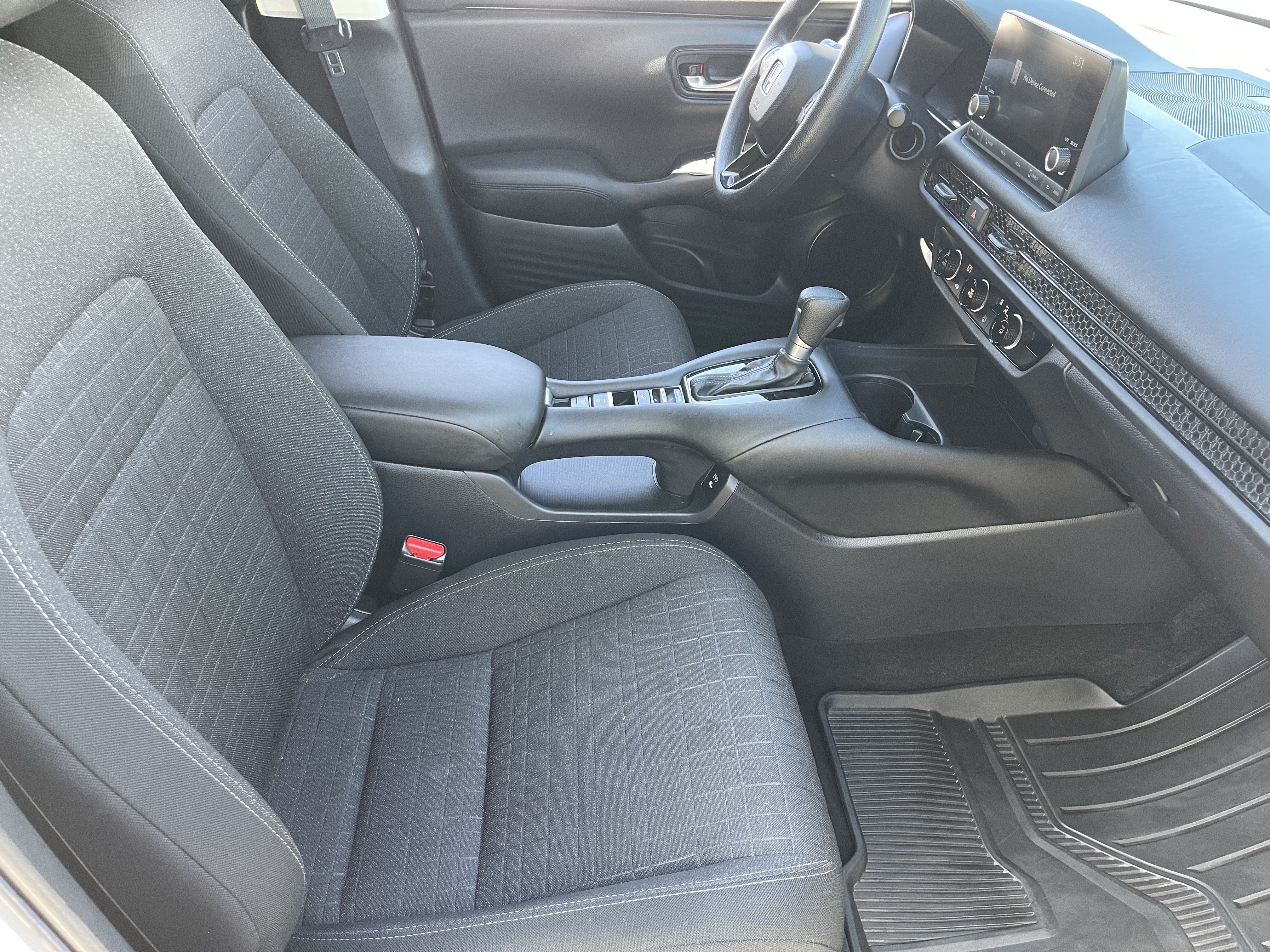Used 2024 Honda HR-V LX image 11
