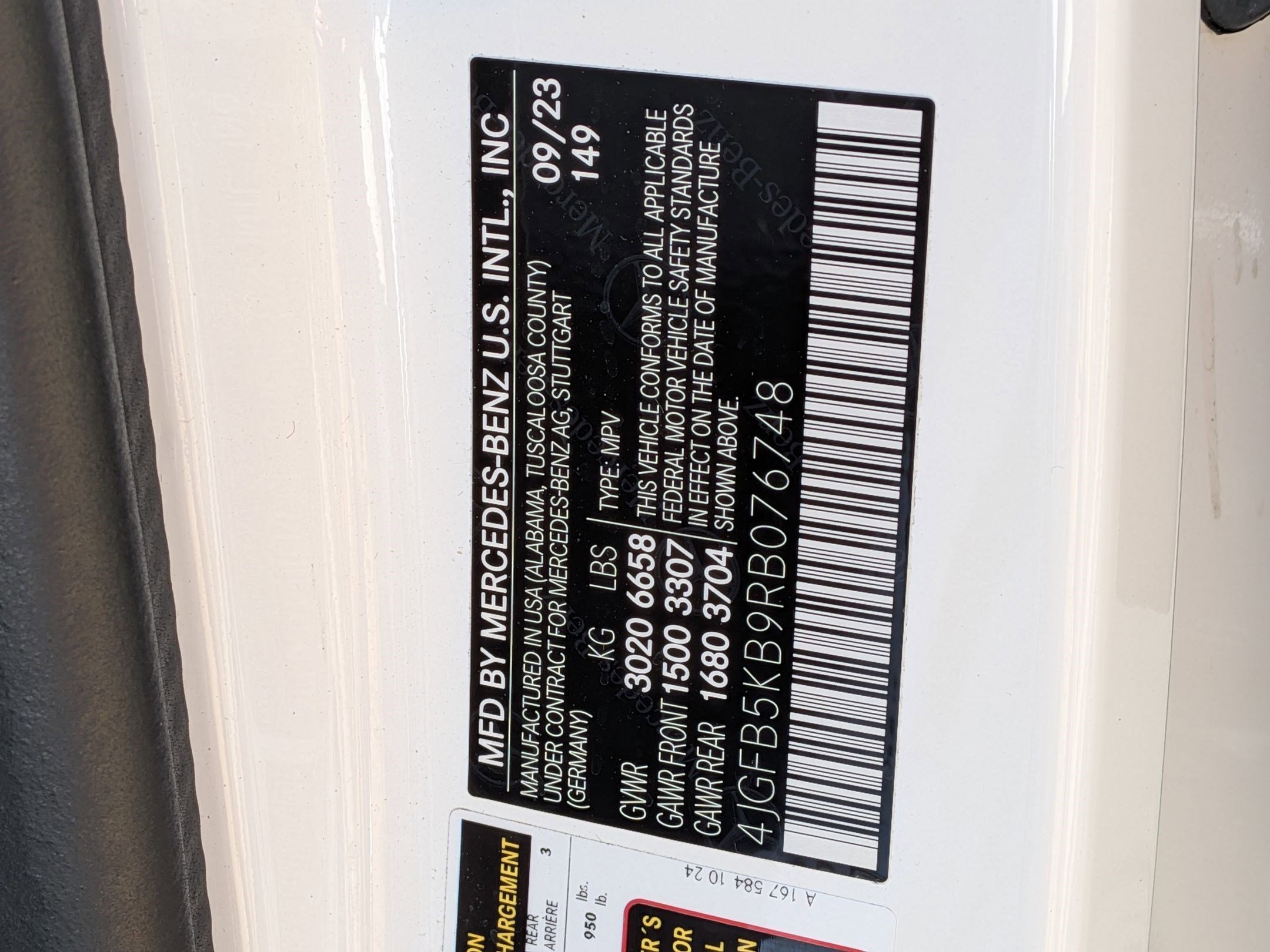 Certified 2024 Mercedes-Benz GLE 450 4MATIC image 37