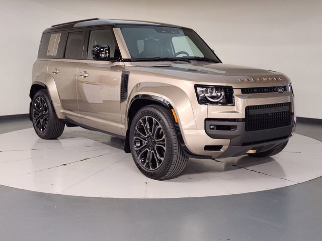 New 2026 Land Rover Defender 110 OCTA image 7