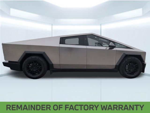 Used 2024 Tesla Cybertruck AWD Crew Cab image 7