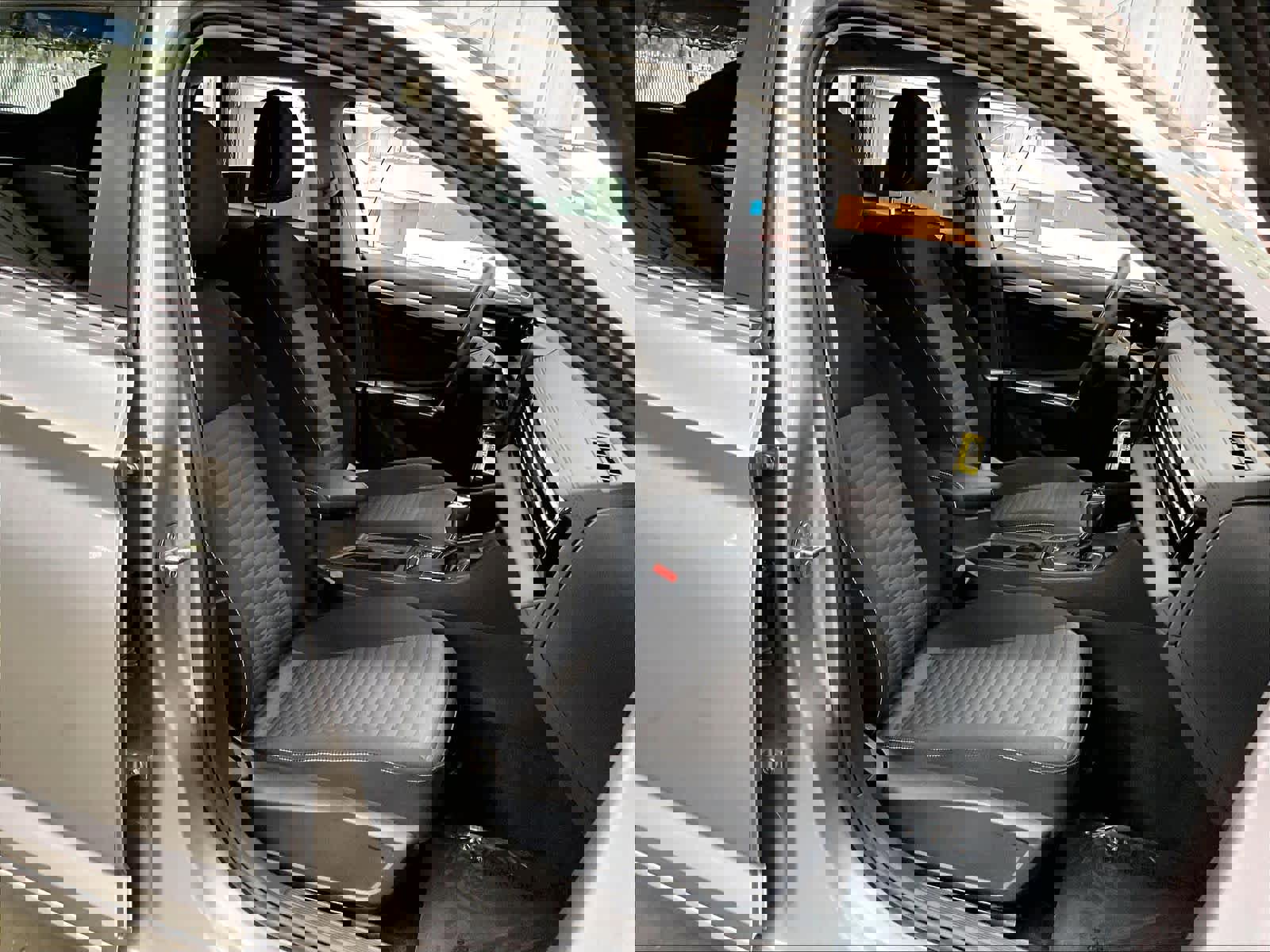 Used 2025 Volkswagen Jetta S image 9