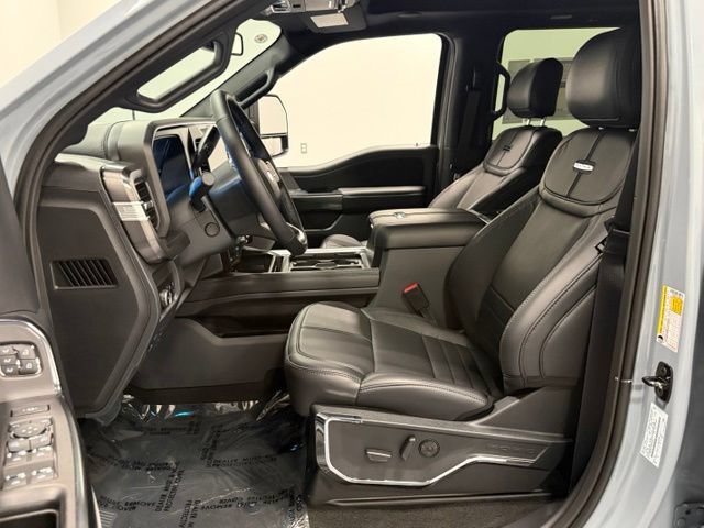 New 2026 Ford F250 Platinum w/ FX4 Off-Road Package AWD/4WD image 14