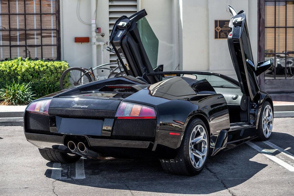 Used 2006 Lamborghini Murcielago Roadster image 21
